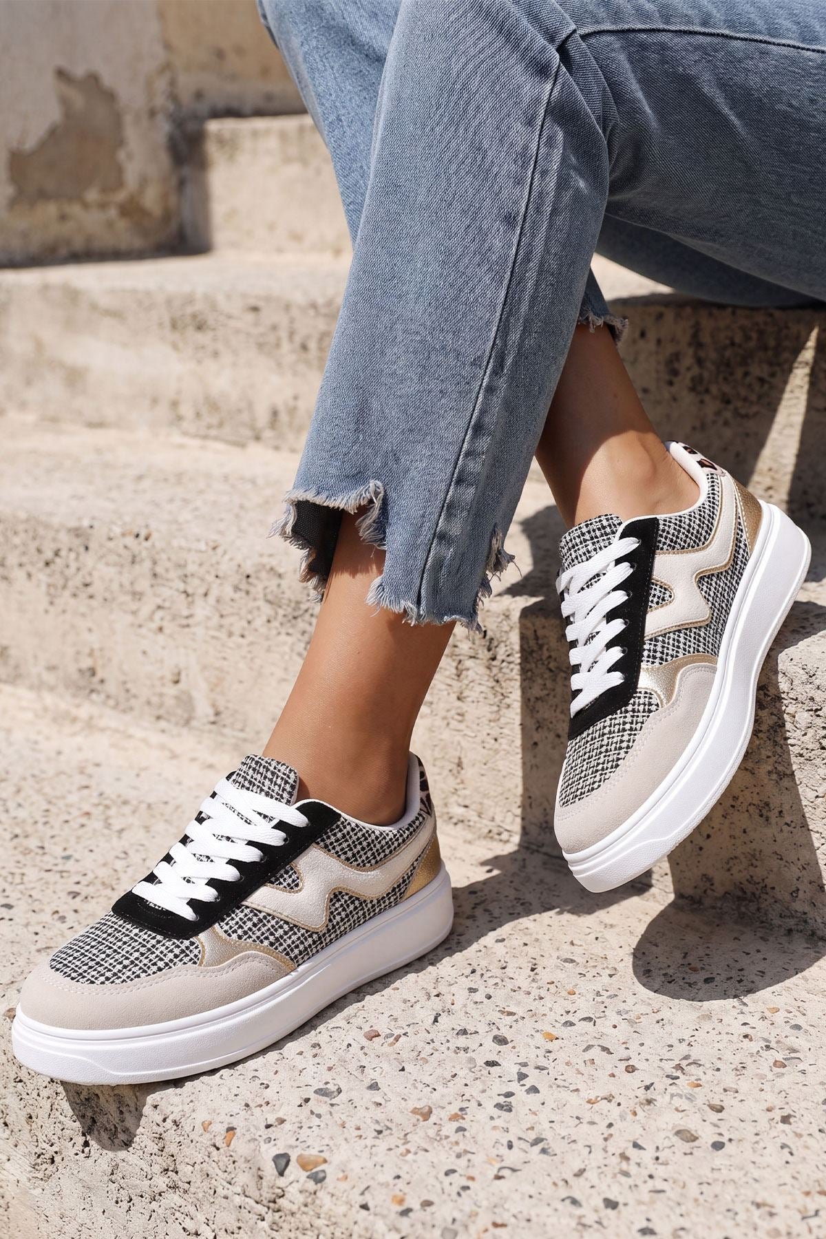 Chunky Sole Lace Up Platform Trainer