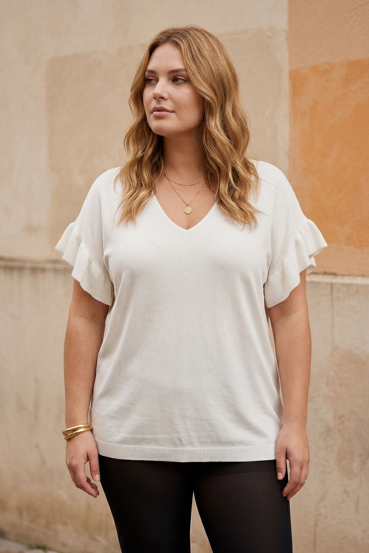 Plain Ruffle Sleeves Knitted Top view 4