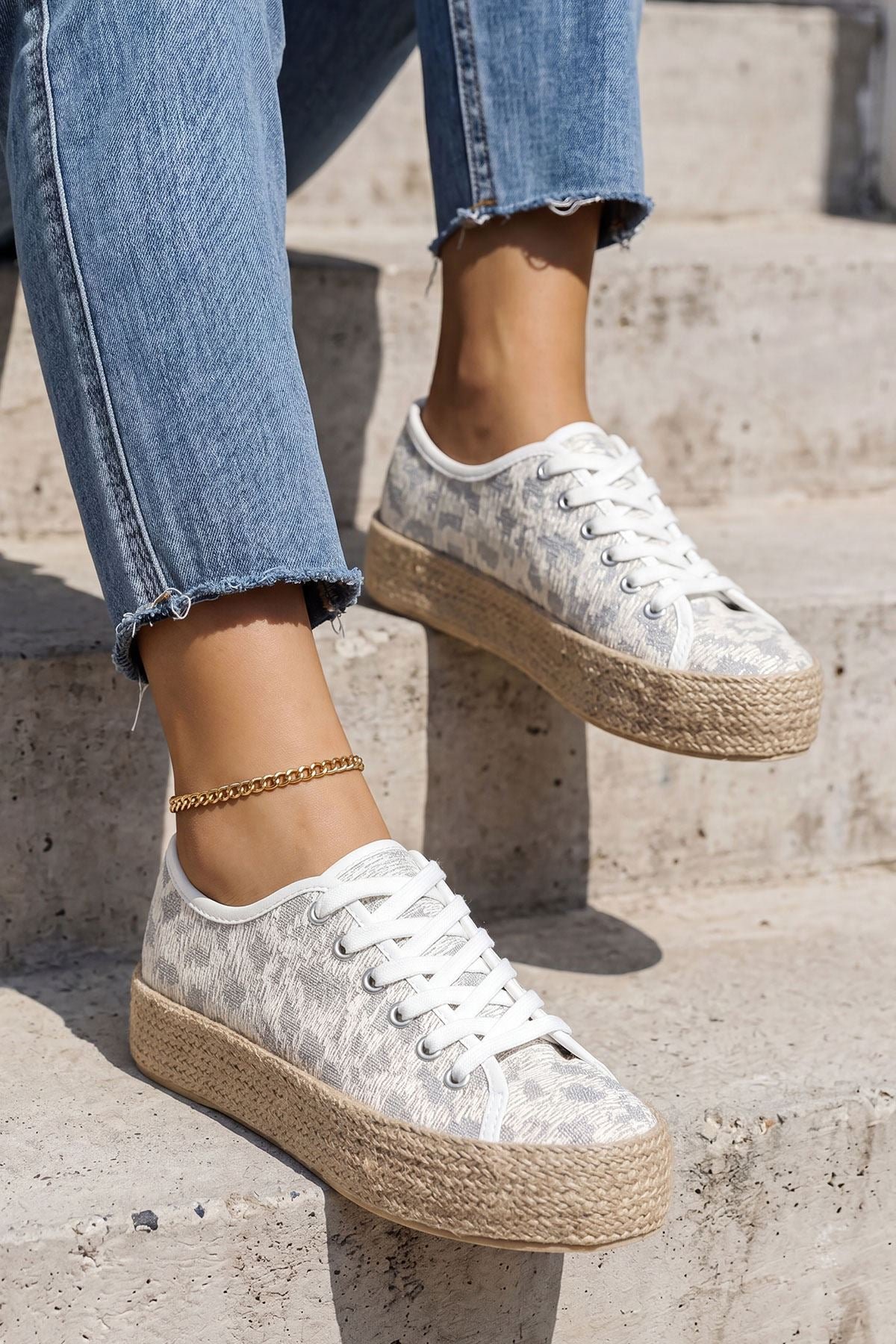 Leopard Espadrilles Thread Fastening Sneakers view 2